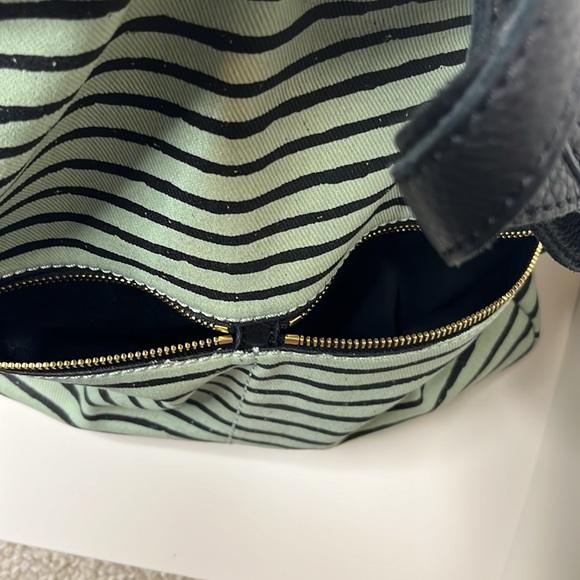 Fossil Canvas Cloth Erin Crossbody - Picture 11 of 14